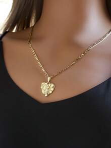 1件复古波西米亚风吊坠项链 - 不对称铜块心形设计，时尚宣言，适合所有季节，日常及节日配饰，无宝石镶嵌，独特珠宝