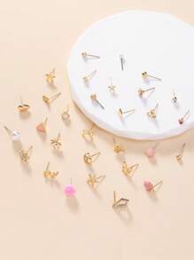 30 Pairs/Set Assorted Metal Faux Pearl Stud Earrings, Cute Minimalist Fashion Designs Including Heart, Rhinestone, Star, Square, Bow, Strawberry, Coconut Tree, Snowflake, Versatile For Daily Wear, Holiday Gift For Women