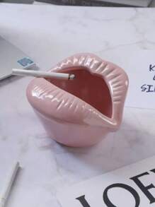 1pc Cute Cartoon Lip Resin Ashtray, Creative Unique Stylish Home Living Room Multi-Functional Smoking Accessory