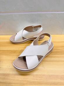 Women's Sandals & Slippers, New Summer Casual Flat Comfortable Beach Shoes, Fashionable Vacation Style Slip-On, Daily Wear, Simple, Preppy, Classic Design, Spring/Summer