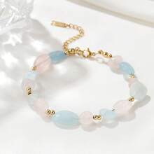 粉晶海蓝宝石和紫水晶项链和手链是女士日常出游的完美之选。搭配天然宝石首饰，时尚百搭，适合各种场合。