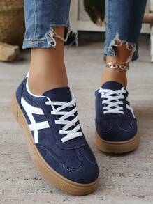 Women's Lace-Up Trainers Plus Size Sneakers, Modern Fashionable Outdoor Street Campus Versatile Casual Sports Shoes