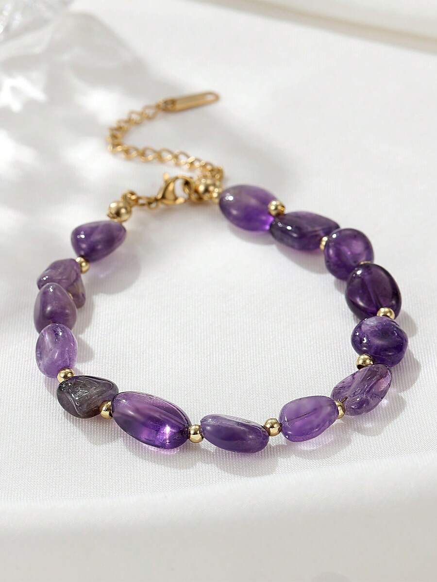 粉晶海蓝宝石和紫水晶项链和手链是女士日常出游的完美之选。搭配天然宝石首饰，时尚百搭，适合各种场合。