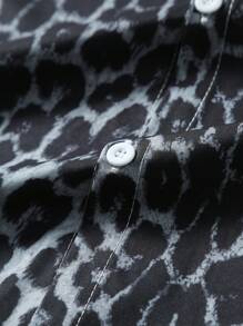 Men's Single-Breasted Short Sleeve Leopard Print Cardigan Shirt