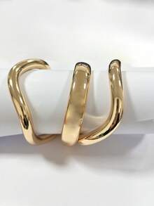 3 Pcs Golden Color Chunky Bracelets Set For Women Water Proof Bangles Set Basic Design Stacked Bracelet - Gold Bracelet 3-piece Set - View 4