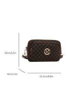 时尚简约几何图案M号五金装饰方形包，女士多功能腋下斜挎包，适合购物、钱包、逛街、年轻女性、大学生、新人、白领。非常适合办公室、大学、工作、商务、通勤、户外活动、旅行和短途旅行。 - 咖啡棕 - 查看 7