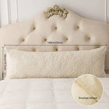 1 件刺绣靠垫套（无填充物）