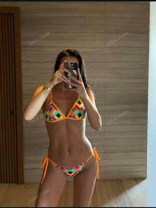 2 Stücke neuer Sommer Strand-Urlaubs Karo Muster Bikini Badeanzug Set für Frauen