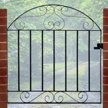 LIVINGANDHOME Living And Home Premium Metal Garden Gate - 85x90cm Rust-Resistant Black Fence Gate With Arched Design - Matte Black 85cm(W) * 90cm(H) - View 8