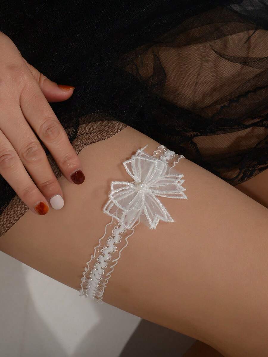 1pc White Elegant Lace Garter Belt With Faux Pearl Bowknot - Thigh High Embroidered Butterfly Bridal Garter, Romantic Lace Garter Belt, Sexy Thigh Leg Accessory - White - View 1