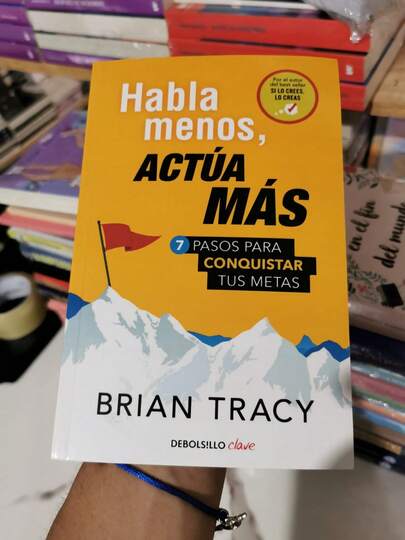 Habla menos actúa mas Libro Motivacional Superación Personal Desarrollo Profesional Lectura Inspiradora Estrategias Para Acción Y Crecimiento Real