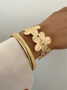 2pcs Set Women Elegant Daily & Vacation Style Golden Metal Five Petal Flower & Striped Bangles, Suitable For Girls Daily, Vacation, Date, Holiday Gifts, Fashion Jewelry