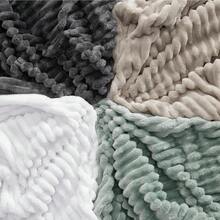 White Throw Blanket For Couch - GentleSoft Cozy Soft Blankets For Women, Cute Small Fleece Throws For Girls, Birthday Gifts For Women Mom, Fathers Day Decor Gifts, , 50x60 Inches - 白色 - 查看 7