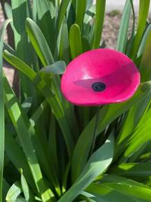 1 Piece Colorful Metal Butterfly And Bee Water Station Cup -, Butterfly Bee Feeder, Vibrant Garden Art Sculpture With Multiple Drinking Spouts, Perfect Gift For Nature Lovers, Garden Or Patio Outdoor Decorations, Nature Lovers Gifts | Decorative Petals | Durable Patio Supplies, Garden Decorations