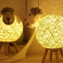 1 peça de luz noturna de cordeiro, alimentada por USB, adequada para decoração de escritório e casa, decoração de escritório, design otimista, decoração de ovelha