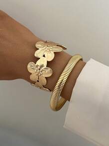 2pcs Set Women Elegant Daily & Vacation Style Golden Metal Five Petal Flower & Striped Bangles, Suitable For Girls Daily, Vacation, Date, Holiday Gifts, Fashion Jewelry