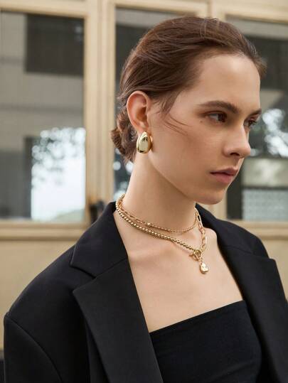 1pair Delicate Fashionable Waterdrop Shape Women's Stud Earrings, Versatile Christmas Winter Christmas Gifts