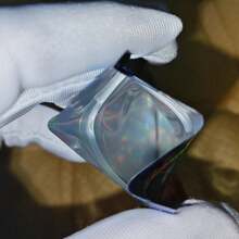 100 个混合卡通设计全息箔 3D 激光辐射风格自封聚酯薄膜袋，1g 防臭可重复使用拉链袋，用于礼品包装和储存，可重复密封防水礼品储存塑料包装袋