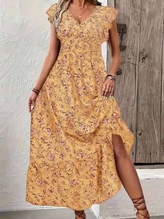 大码女式春夏花卉印花 V 领连衣裙，度假风格荷叶边袖 A 字连衣裙