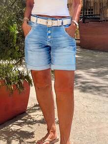 Plus Size Women Denim Bermuda Shorts, Casual Fashion Rolled Hem Front Button Denim Capri Pants - Light Wash - View 3