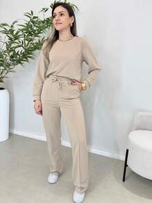 WOMEN'S SET OF PANTS AND LONG SLEEVE SWEATSHIRT, COMFORTABLE AND STYLISH - Beige - View 3