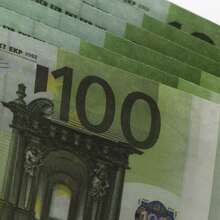 20 réplicas de papel de adereço com valor nominal de 100 euros, 20 peças de réplicas de papel de adereço com valor nominal de 100 euros de 11 cm x 6,2 cm, réplicas de papel de adereço com valor nominal de 100 euros, adequado para origami festivo, papel de adereço para atmosfera de festa, notas falsas, dia dos namorados 20 peças de papel de adereço para dinheiro com buquê de 11 cm x 6,2 cm.