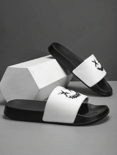 Zapatillas para adolescentes, estudiantes universitarios, niños y niñas para usar en interiores, en el hogar, en el baño, en la playa, en la piscina, en días lluviosos. Suaves y cómodas, con suelas antideslizantes, tipo chanclas y sandalias slip-on, con estampado de caras sonrientes para buen humor todos los días