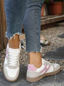 Women Colorblocked Faux Suede Breathable Casual Sneakers - Comfortable Rubber Sole, Fashionable Athletic Shoes, Versatile & Sweet
