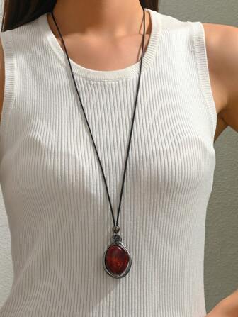 1pc Asymmetrical Geometric Water Drop Shaped Pendant Necklace, Fashion Accessory For Women, Gift For Birthday, Party, And Daily Wear