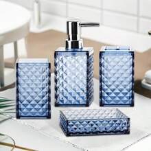 4 pezzi Set di accessori da bagno eleganti blu geometrici - Comprende dispenser per sapone, porta spazzolino, bicchiere per spazzolino, bottiglia per lozione e scatola colorata - Perfetto come regalo di inaugurazione della casa, set di decorazione per il bagno | Decorazione bagno moderna | Organizer da bagno con finitura lucida in scatola regalo