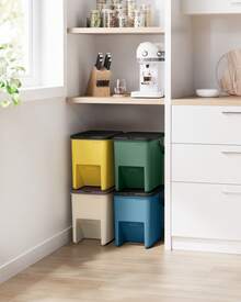Cubo de Basura, Juego de 4 Cubos Apilables, 20 L Cada, Sistema de Separación Residuos, Tapas Apertura a Presión, con Pegatinas, Cubo de Almacenaje, Amarillo, Azul, Beige y Verde - Multicolor - Ver 1