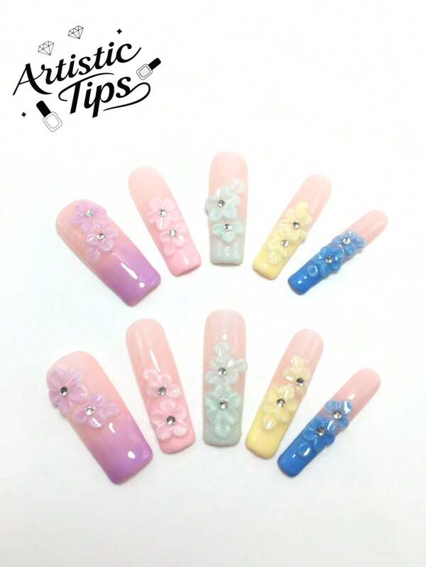 10 unhas postiças artesanais de 3,3 polegadas quadradas com gradientes coloridos, pequenos strass e entalhes tridimensionais em 3D. Combinam com looks de primavera e verão, iluminando o tom de pele, joviais, personalizadas e versáteis. Reutilizáveis.
