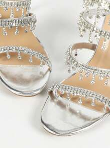 Tacones de aguja de punta abierta con tira de moda plateada, con aplicación de cristal en forma de serpiente, apropiados para verano y otoño, ideales para el Día de San Valentín