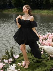 Faeriesty Elegant Stylish Bubble Sleeve Graduation Dress With Large Back Bowknot & Floral Applique | Luxury Party Dress For Weddings, Birthday Outfits, And Red Carpet Events, Prom Dress