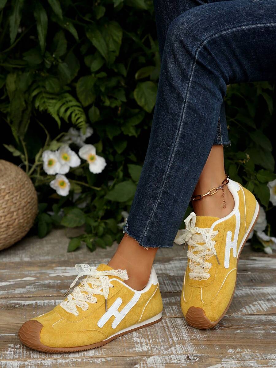 Pantofi sport casual pentru femei, ușoare, din pânză, pentru primăvară/vară 2025, cu talpă joasă, brodați, respirabili, fără slip-on - Galben - Vizualizare 1