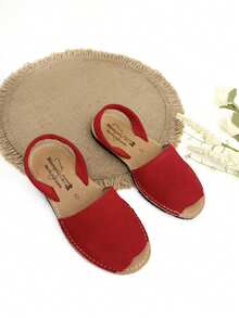 Menorquinas For Women And Men, Made In Spain, Suede Leather, Simple Shape, Open Toe And Open Heel, Cool And Breathable, High-Quality Rubber Soles, Authentic Avarca And An Industrial Imitation - 紅色 - 查看 1