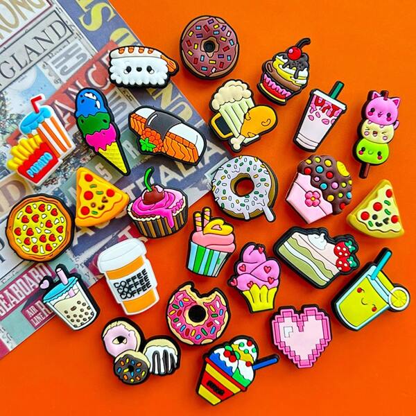 Série de decoração de mini alimentos com 25 peças, decoração de sapato com pingente de material de PVC, padrão de desenho animado adequado para sandálias, sapatos, pulseiras, sorvete, bolo, design de pirulito, fivela de sapato removível faça você mesmo, decoração de sapato com elemento de rua criativo de chá com leite, acessórios para presentes de Natal, presentes de festa e presentes de aniversário.