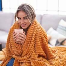 White Throw Blanket For Couch - GentleSoft Cozy Soft Blankets For Women, Cute Small Fleece Throws For Girls, Birthday Gifts For Women Mom, Fathers Day Decor Gifts, , 50x60 Inches - 亮橙色 - 查看 2