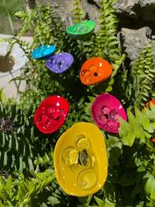 1 Piece Colorful Metal Butterfly And Bee Water Station Cup -, Butterfly Bee Feeder, Vibrant Garden Art Sculpture With Multiple Drinking Spouts, Perfect Gift For Nature Lovers, Garden Or Patio Outdoor Decorations, Nature Lovers Gifts | Decorative Petals | Durable Patio Supplies, Garden Decorations