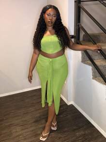 Truni Plus Size Women's Strapless Top & High Waist Ruched Skirt With Ruffle Hem For Elegant Summer Date, 2-Piece Set