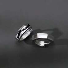 1 par de aretes de aro de cruz del espíritu del caballero, aretes personalizados y punk para hombres, aretes de clip de cruz de resina negra