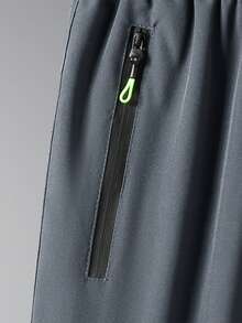 New Summer Lightweight Men's Shorts, 4-Way Stretch, Loose Fit 5-Inch Inseam, Men's Sports Shorts, Beach Shorts, Fitness Shorts, Running Shorts With Pockets, Zipper, Reflective Print, Solid Color - Grey - View 8