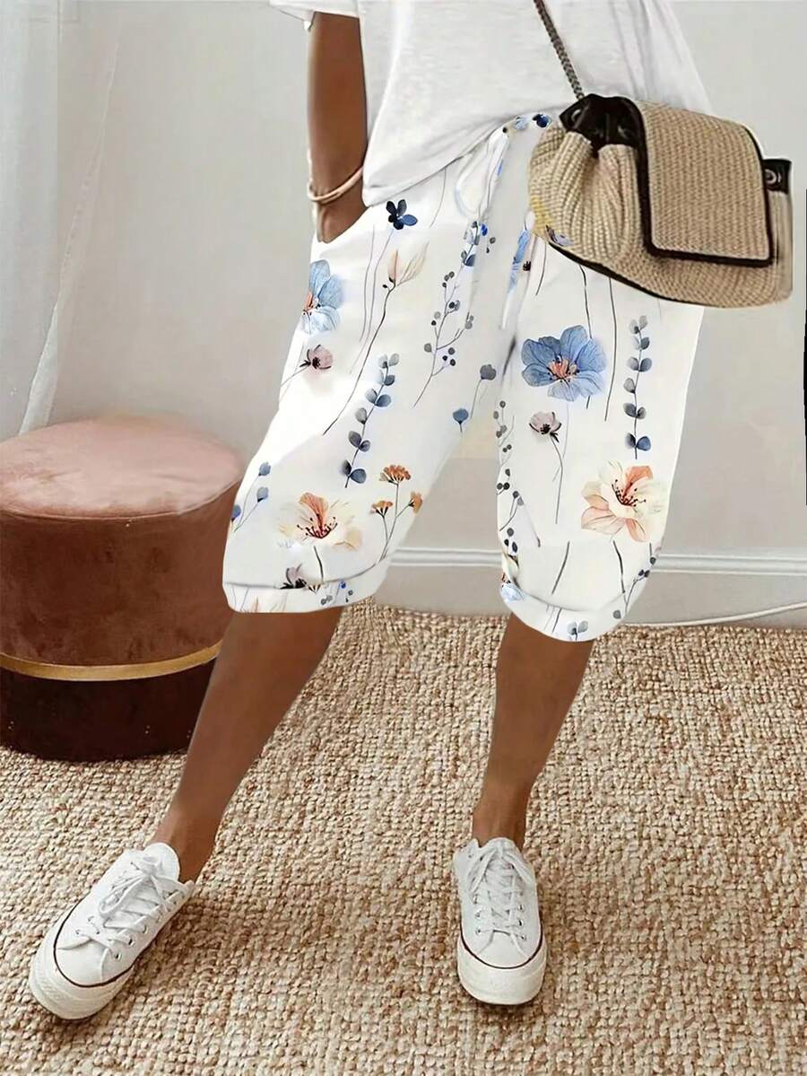 Non-Print Women's Casual Pocket Vacation Style Bermuda Shorts - White - View 1