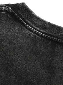 YUANXING Men's Gothic Heavy Metal Graphic T-Shirt - Archangel Michael And The Sword Of Michael Graphic - Retro Dark Gothic Streetwear - 100% Heavyweight Cotton - Machine Washable - Vintage Distressed Wash Finish - Relaxed Fit, Ideal For Concerts And Everyday Wear - Original Design