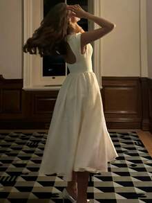 فستان ماكسي أنيق بخصر مشدود على الطراز الفرنسي من Floreya بظهر مفتوح، للمواعيد اليومية - لون مشمشي - مشاهدة 4