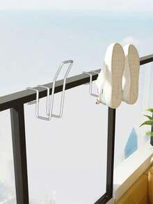 1pc Balcony Shoe Hanging Hook On Anti-Theft Window Railing, Outdoor Shoe Drying Rack For Window Sill, Exterior Window Sill Laundry Drying Rack