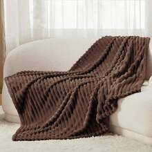 White Throw Blanket For Couch - GentleSoft Cozy Soft Blankets For Women, Cute Small Fleece Throws For Girls, Birthday Gifts For Women Mom, Fathers Day Decor Gifts, , 50x60 Inches - 火鍋軟糖 - 查看 5
