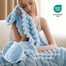 White Throw Blanket For Couch - GentleSoft Cozy Soft Blankets For Women, Cute Small Fleece Throws For Girls, Birthday Gifts For Women Mom, Fathers Day Decor Gifts, , 50x60 Inches - 淺藍色 - 查看 4