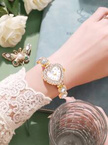 SOKI SOKI Juego de 5 piezas para mujer Reloj de lujo, personalizado y con superficie con diamantes en forma de corazón Reloj de pulsera de cuarzo y collar con colgante de forma de corazón con diamantes incrustados, aretes, anillo. Adecuado para uso diario, temporada de regreso a clases, temporada de graduación, acción de gracias, parejas. El mejor regalo. Caja del reloj no incluida