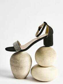 2024 New Strap Chunky Heel Women Sandals, Fashionable And Versatile Valentines Winter Gifts - Black - View 6